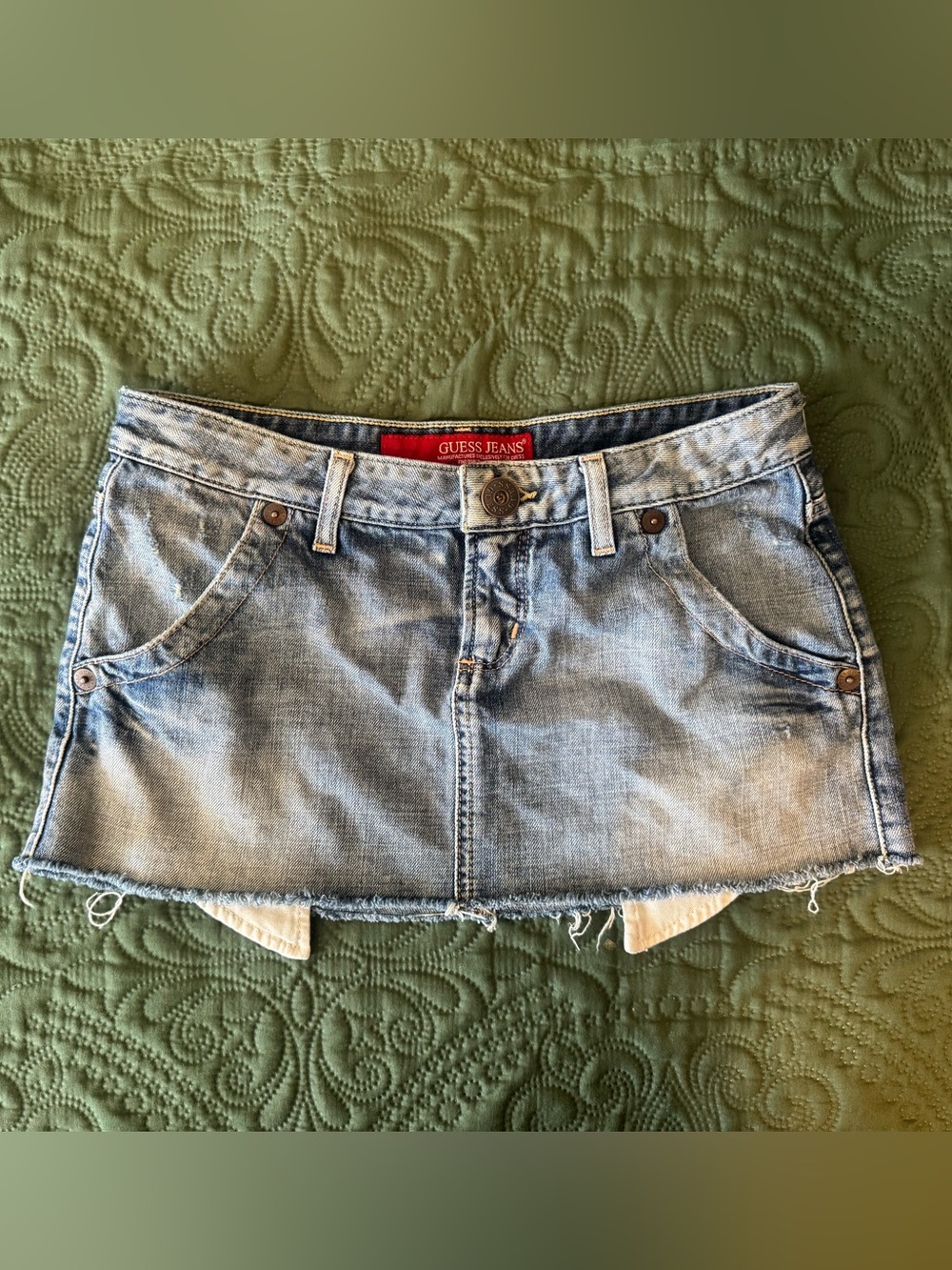 Vintage Y2K GUESS Jeans Denim Micro Mini Skirt Size 27 Low Rise Raw Hem